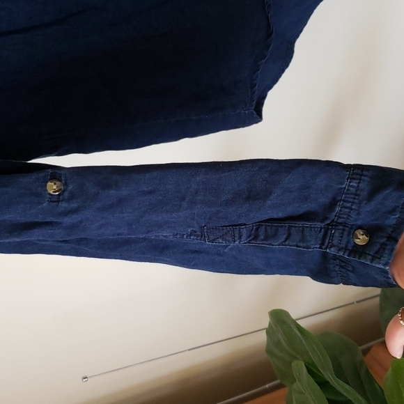 Harper chambray button down shirt, split back shirt, beach, lyocell Sz Large - Picture 7 of 10